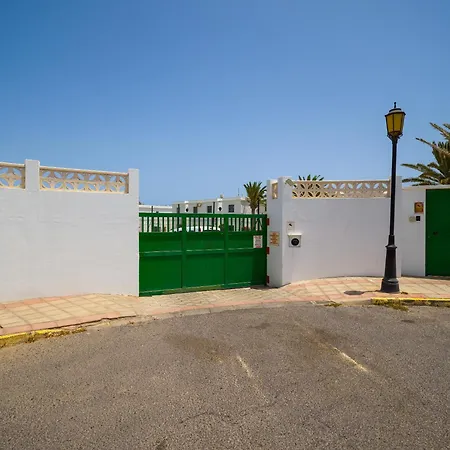 Cleo Pool View & Wi-fi By Irent Fuerteventura Corralejo